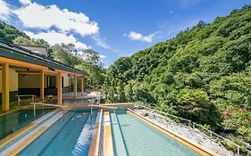 蓼科グランドホテル滝の湯